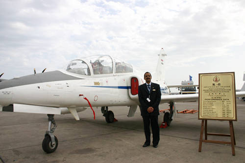 資料圖:K8教練機已出口到委內瑞拉、埃及等國 資料圖:K8教練機已出口到委內瑞拉、埃及等國