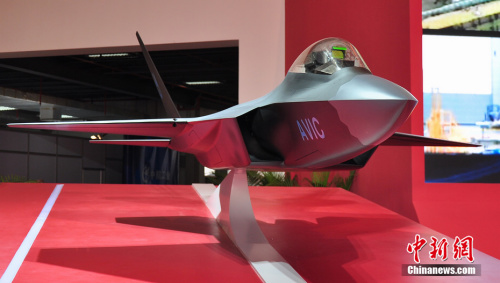 中國4代機模型亮相珠海航展 中國4代機模型亮相珠海航展