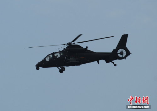 武直19亮相珠海航展進行精彩表演 武直19亮相珠海航展進行精彩表演