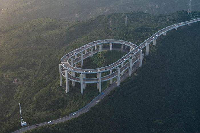 航拍太原天龍山網紅橋