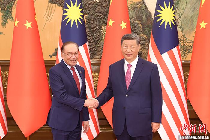 習近平會見馬來西亞總理安瓦爾