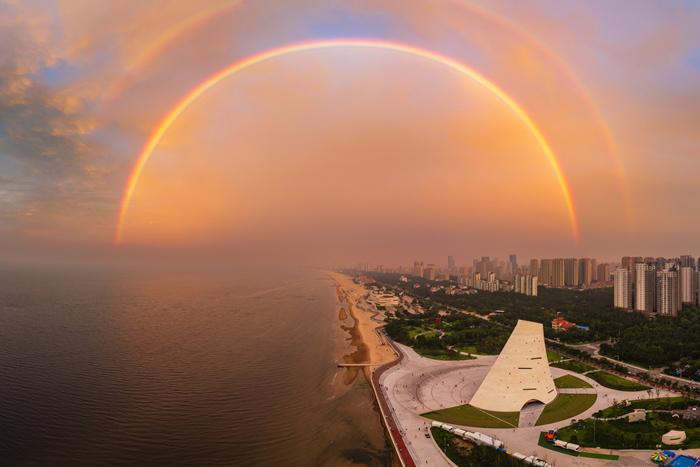 山東煙臺天空現雙彩虹景觀