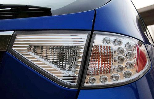 顛覆傳統/狂野不羈 試駕斯巴魯翼豹2.0R