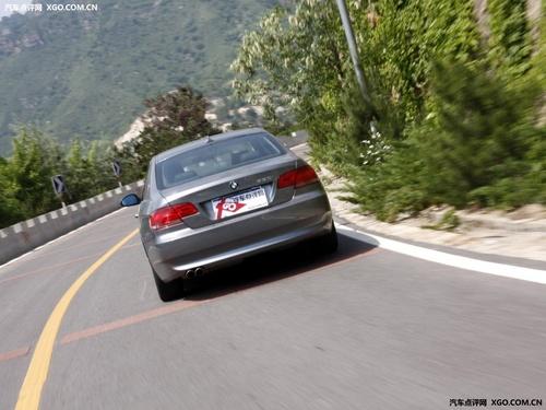 彎道征服者!全面測(cè)試寶馬330i Coupe