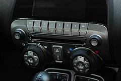 �͹ŵ���ʽ���� ѩ���mCamaro���Ԕ��