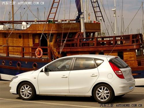 汽車之家 北京現代 現代i30 09款 基本型