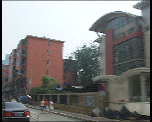 �D3���A��Έ@21̖�ǣ����׺��Ƕ�����P(gu��n)���С��У�@��Ǿ��x��С�����һ���Ƿ������@���Ƿ���Ȼ���ǌW(xu��)�^(q��)��