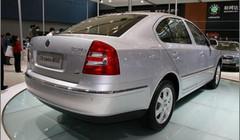 與高溫作戰(zhàn) 4款熱銷(xiāo)中級(jí)車(chē)清涼指數(shù)對(duì)比