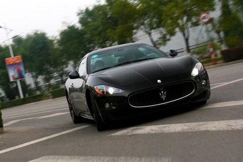��ħ�����ԇ�{��ɯ����GranTurismo S ��܇֮��
