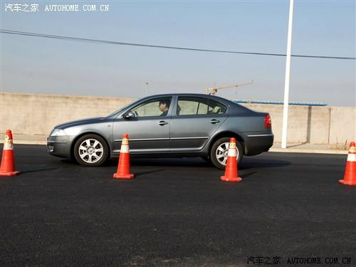 汽車之家 上海大眾斯柯達 明銳 07款 1.8t 自動逸尊版