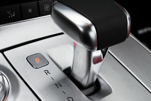 經典重現 海外試梅賽德斯-奔馳SLS AMG