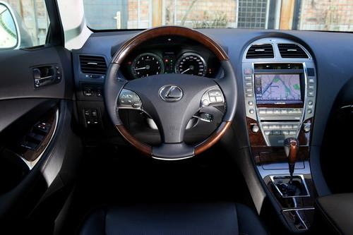 德/日對抗 雷克薩斯ES350對比大眾CC