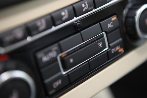 全新家族臉譜 試駕上海大眾國(guó)產(chǎn)途冠