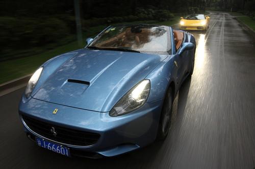 風馬牛也相及 對比試駕法拉利/蘭博基尼