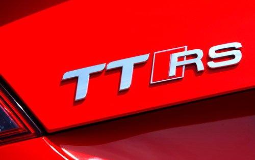 向保時捷發起挑戰!試駕奧迪新一代TT RS 汽車之家 向保時捷發起挑戰!試駕奧迪新一代TT RS 汽車之家