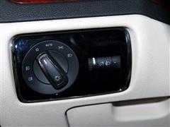 汽車之家 上海大眾斯柯達 昊銳 09款 1.8tsi at貴雅版