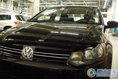 國內首次曝光!新一代大眾三廂polo實車 汽車之家 國內首次曝光!新一代大眾三廂polo實車 汽車之家