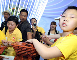 äͯ�W(xu��)У��С������־Ը�ߵ���������[�����@��ͨ�^�Լ����|�X�� �X�H����������ʢ�r��