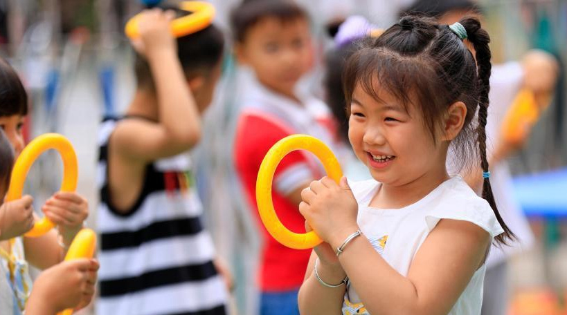 嚴(yán)厲打擊拐賣婦女兒童犯罪行為，堅決保障婦女兒童合法權(quán)益