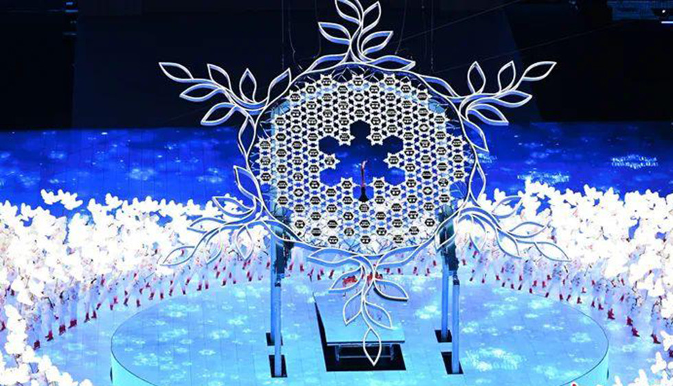 一起向未來，中國向世界表達(dá)語態(tài)漸變