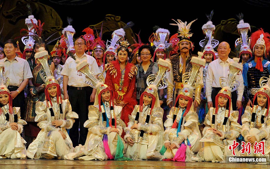 �A�����e�k��ˇ�ݳ� ���e�c�݆T��Ӱ